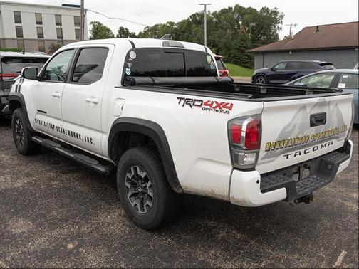White 2022 Toyota Tacoma TRD Sport