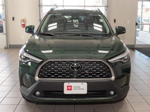 2022 Toyota Corolla Cross XLE