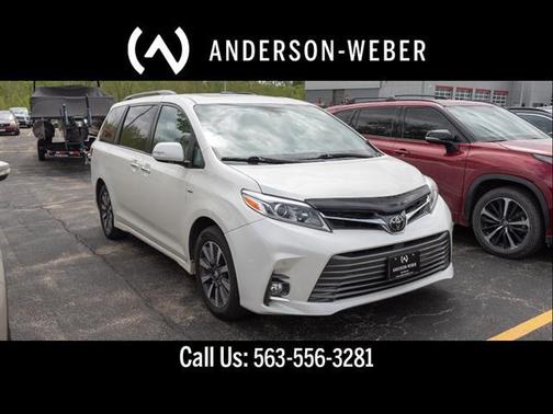 Blizzard Pearl 2018 Toyota Sienna Limited Premium