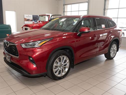 2022 Toyota Highlander Limited