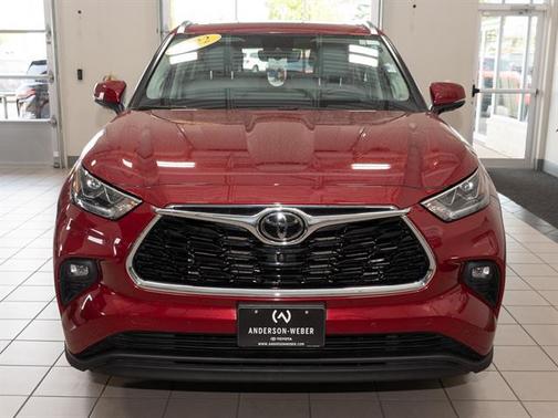 2022 Toyota Highlander Limited