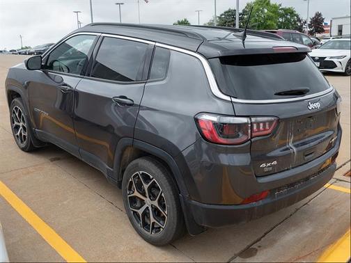 Baltic Gray Metallic Clearcoat 2024 Jeep Compass Limited