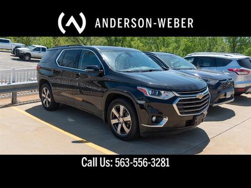 Mosaic Black Metallic 2019 Chevrolet Traverse LT Leather