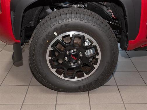 2025 Toyota Tacoma TRD Off Road