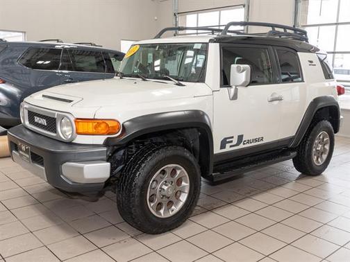 2012 Toyota FJ Cruiser Base