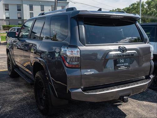 Magnetic Gray Metallic 2022 Toyota 4Runner SR5 Premium