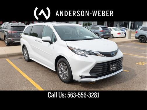 Wind Chill Pearl 2023 Toyota Sienna XLE