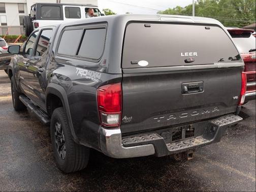 Magnetic Gray Metallic 2016 Toyota Tacoma TRD Off Road