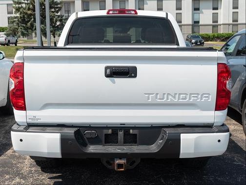 Super White 2019 Toyota Tundra SR5