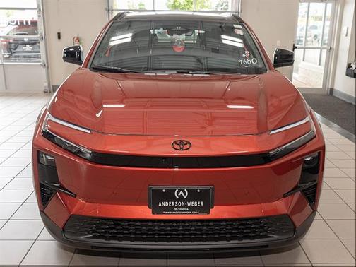 Tandoori 2026 Toyota C-HR XSE