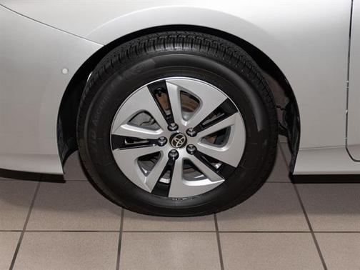 2018 Toyota Prius Three
