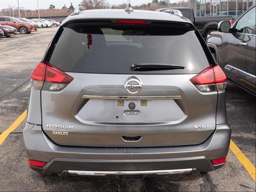 2017 Nissan Rogue SV