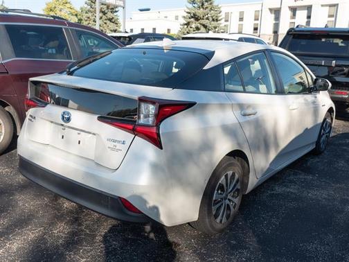 2019 Toyota Prius LE