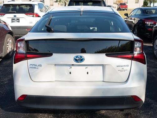 2019 Toyota Prius LE