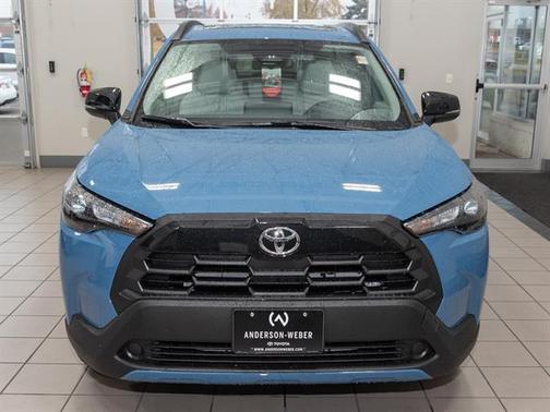 2026 Toyota Corolla Cross LE