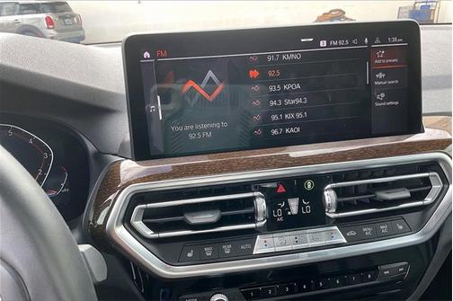 2023 BMW X3 sDrive30i