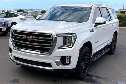 White Frost Tricoat 2021 GMC Yukon SLT