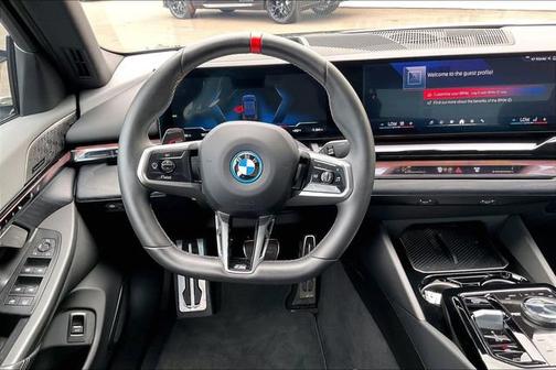 Black Sapphire Metallic 2024 BMW i5 M60