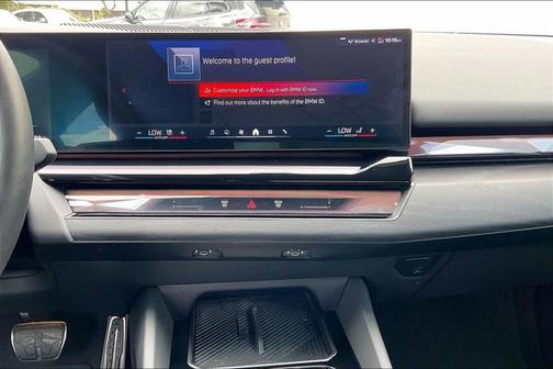 Black Sapphire Metallic 2024 BMW i5 M60