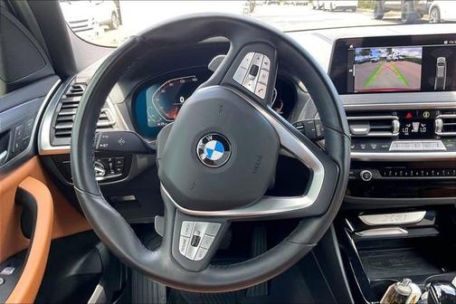 Aventurin Red Metallic 2023 BMW X3 sDrive30i