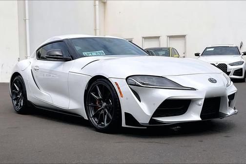 Absolute Zero 2023 Toyota GR Supra 3.0 Premium