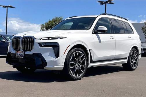 2023 BMW X7 xDrive40i