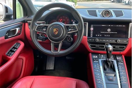 2021 Porsche Macan GTS