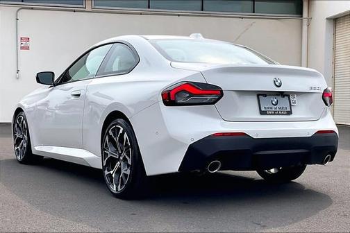 Alpine White 2026 BMW 230 230i