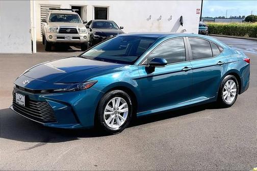 Ocean 2025 Toyota Camry LE