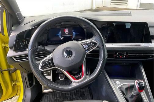 2022 Volkswagen Golf GTI Autobahn