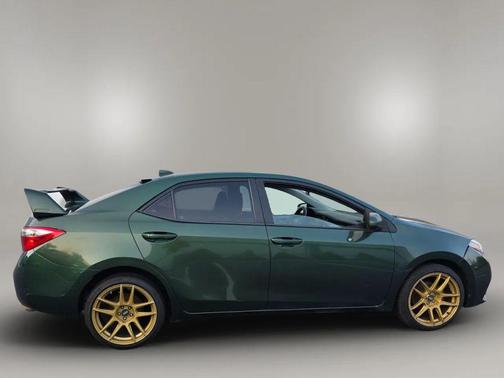 2016 Toyota Corolla LE Plus