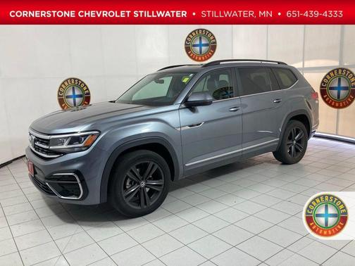 Platinum Gray Metallic 2021 Volkswagen Atlas 3.6 V6 SE w/ Technology R-Line