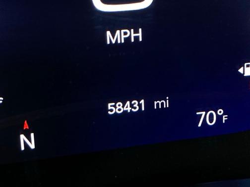 2024 Chrysler Pacifica Touring-L
