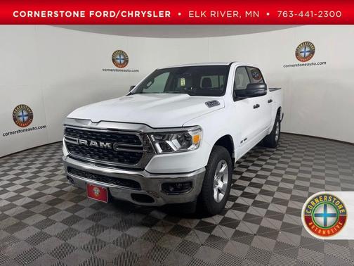 White 2024 RAM 1500 Big Horn/Lone Star