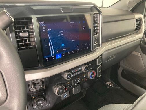 2025 Ford F-350 XLT