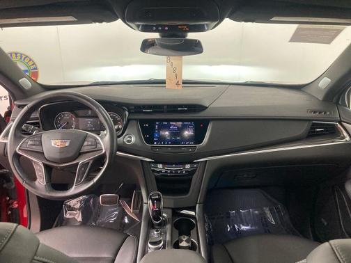 2023 Cadillac XT5 Sport