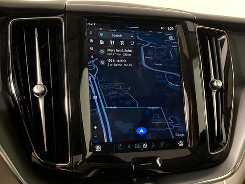 2024 Volvo XC60 B5 Core