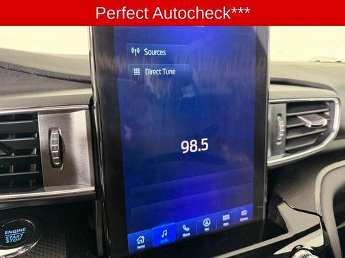 Black 2023 Ford Explorer ST