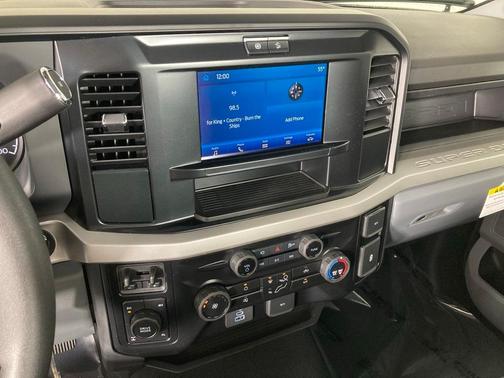 2025 Ford F-250 XL