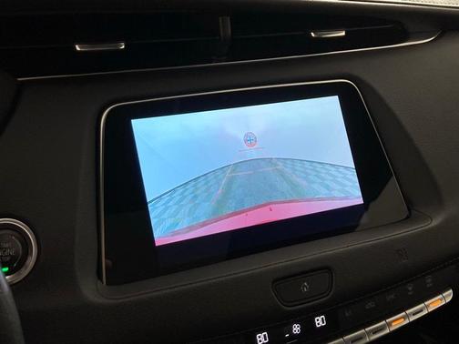 2021 Cadillac XT4 Premium Luxury