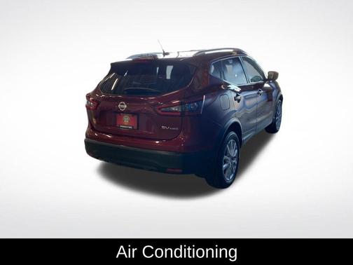 Red 2022 Nissan Rogue Sport SV