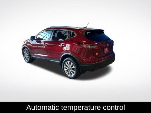 Red 2022 Nissan Rogue Sport SV