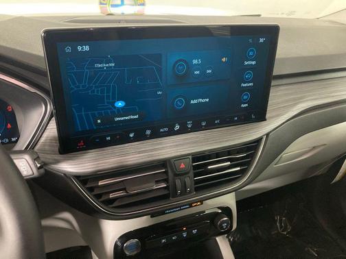 2026 Ford Escape Platinum