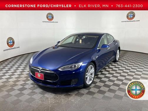 2015 Tesla Model S 70D