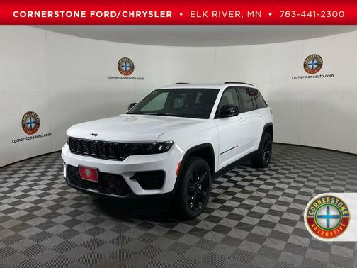2025 Jeep Grand Cherokee Laredo