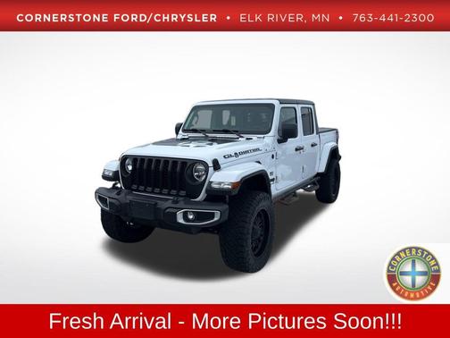 2022 Jeep Gladiator Sport