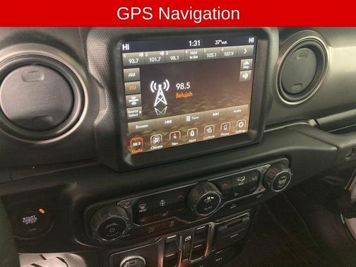 2022 Jeep Gladiator Sport