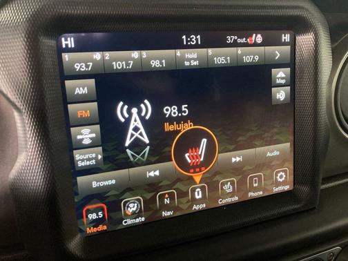 2022 Jeep Gladiator Sport