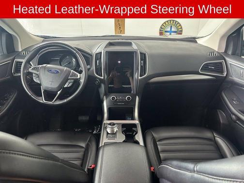 Silver 2024 Ford Edge SEL