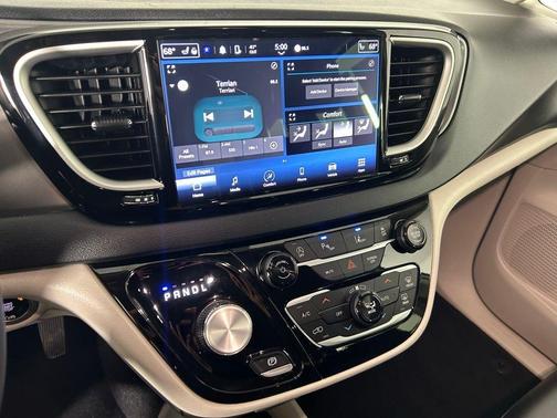 Silver 2024 Chrysler Pacifica Touring-L